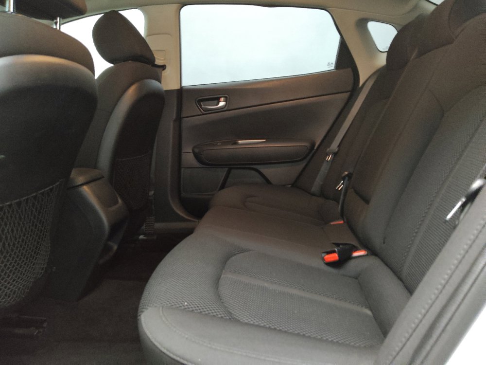 Used 2019 Kia Optima LX FWD image 18