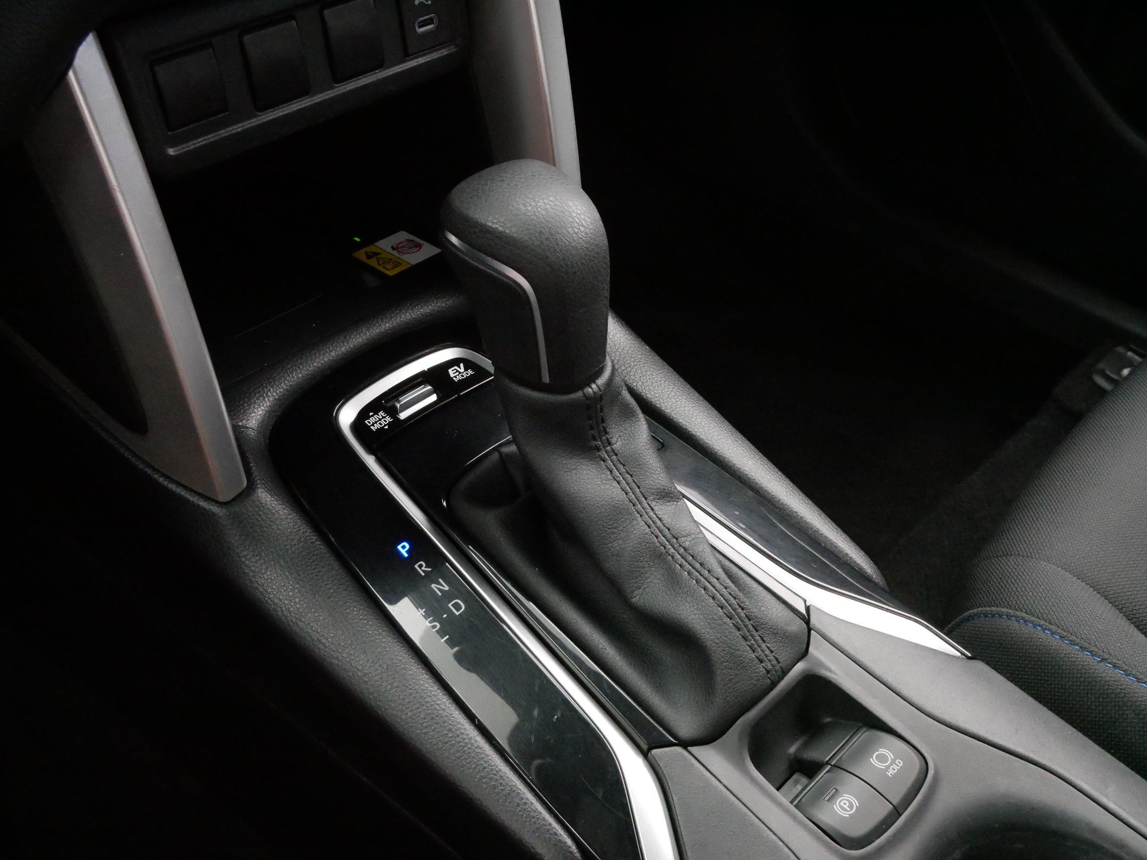 Certified 2023 Toyota Corolla Cross AWD Hybrid image 24