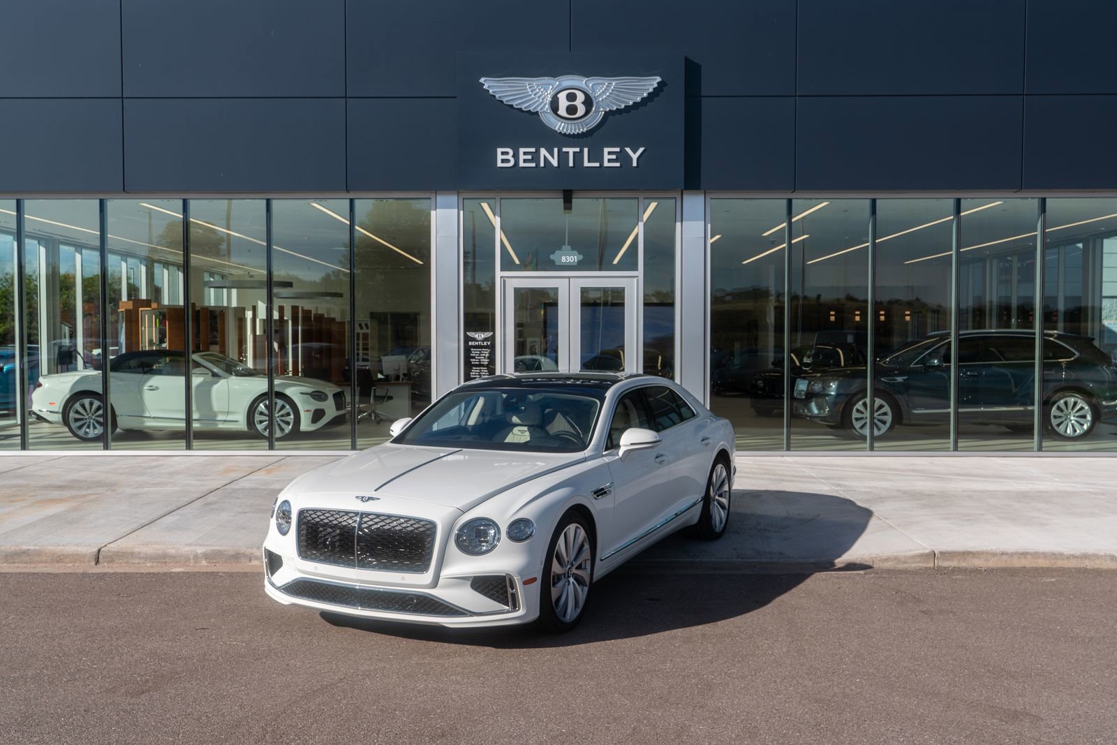 New 2026 Bentley Flying Spur Plug-In Hybrid image 6