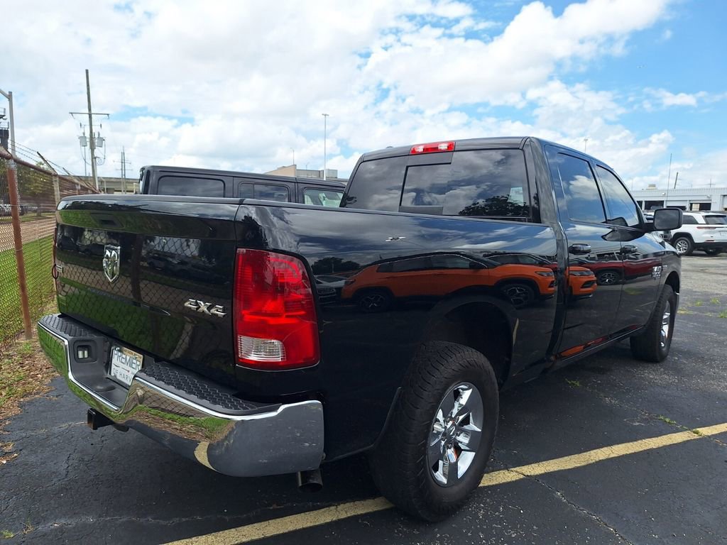Used 2020 RAM 1500 Classic SLT AWD/4WD image 5