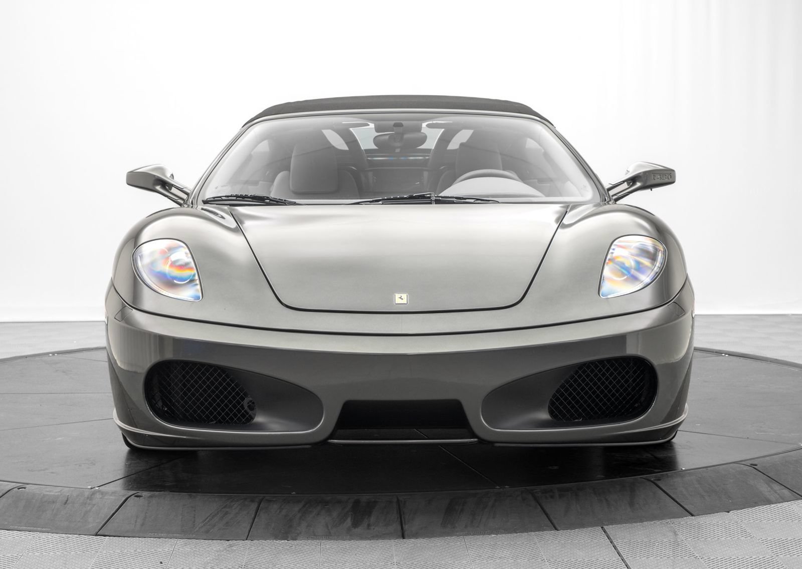 Used 2009 Ferrari F430 Spider RWD image 2