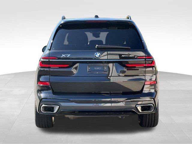 Certified 2026 BMW X7 xDrive40i AWD/4WD image 8