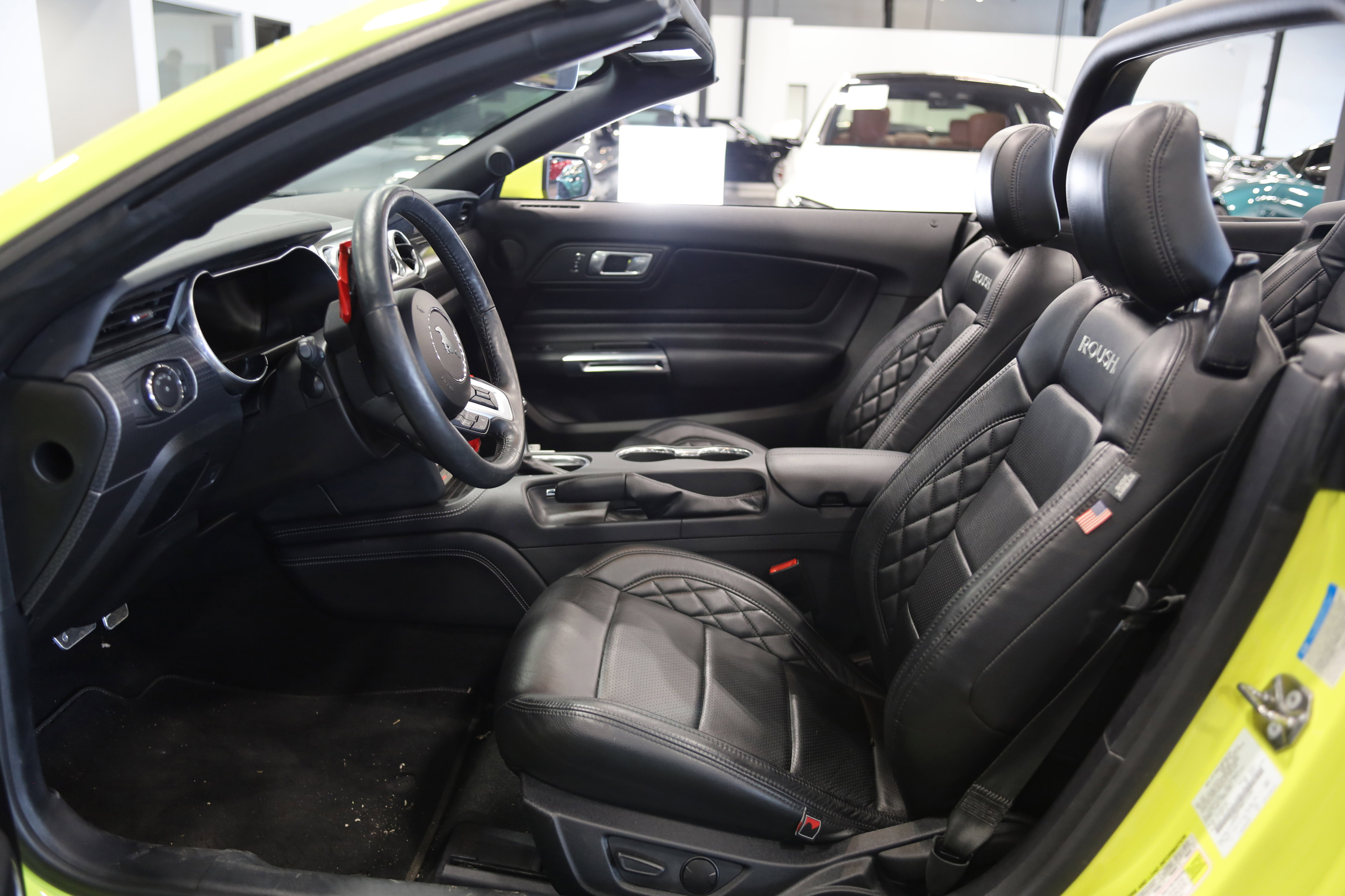 Used 2021 Ford Mustang GT Premium w/ GT Performance Package RWD image 13