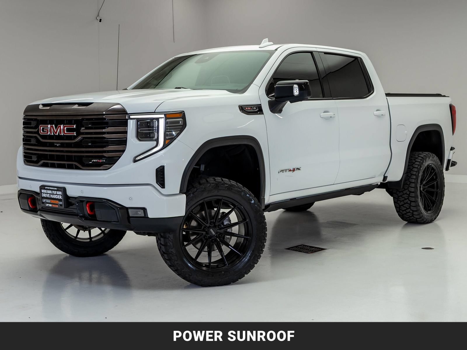 Used 2023 GMC Sierra 1500 AT4X AWD/4WD image 5