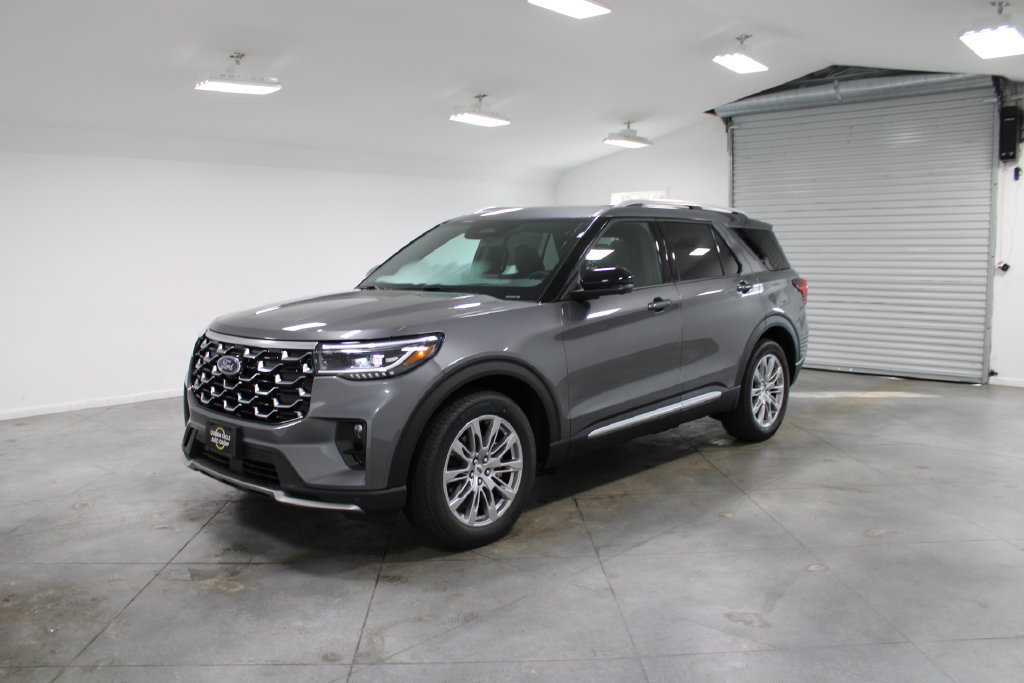 New 2026 Ford Explorer Platinum RWD image 3