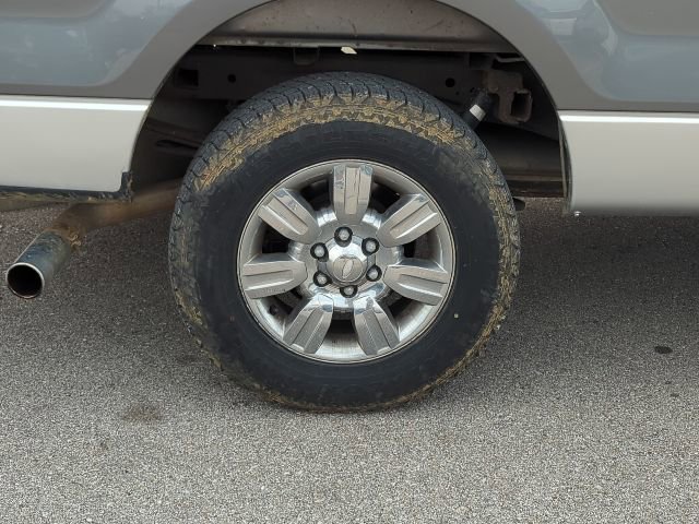 Used 2011 Ford F150 XLT w/ XLT Chrome Pkg AWD/4WD image 27