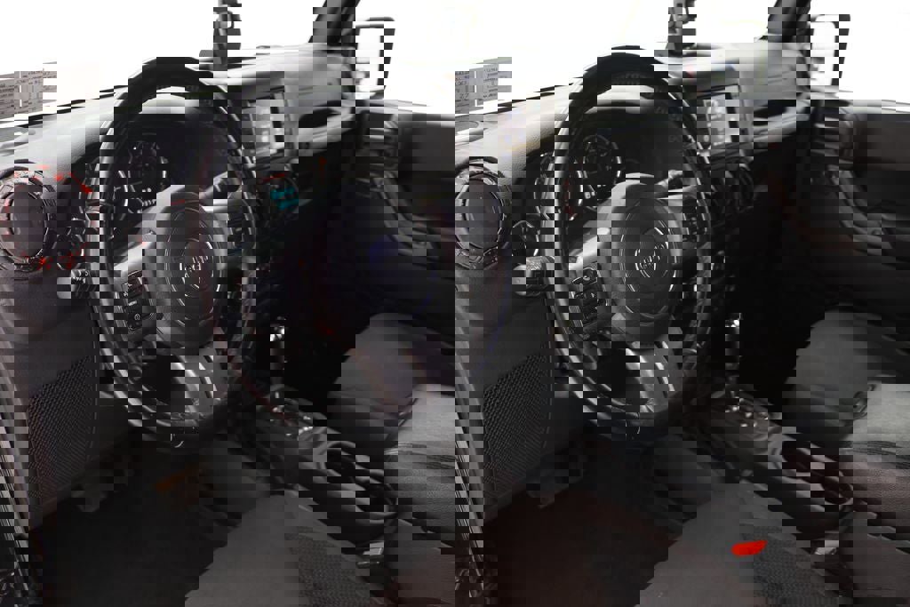 Used 2017 Jeep Wrangler Unlimited Sport image 14