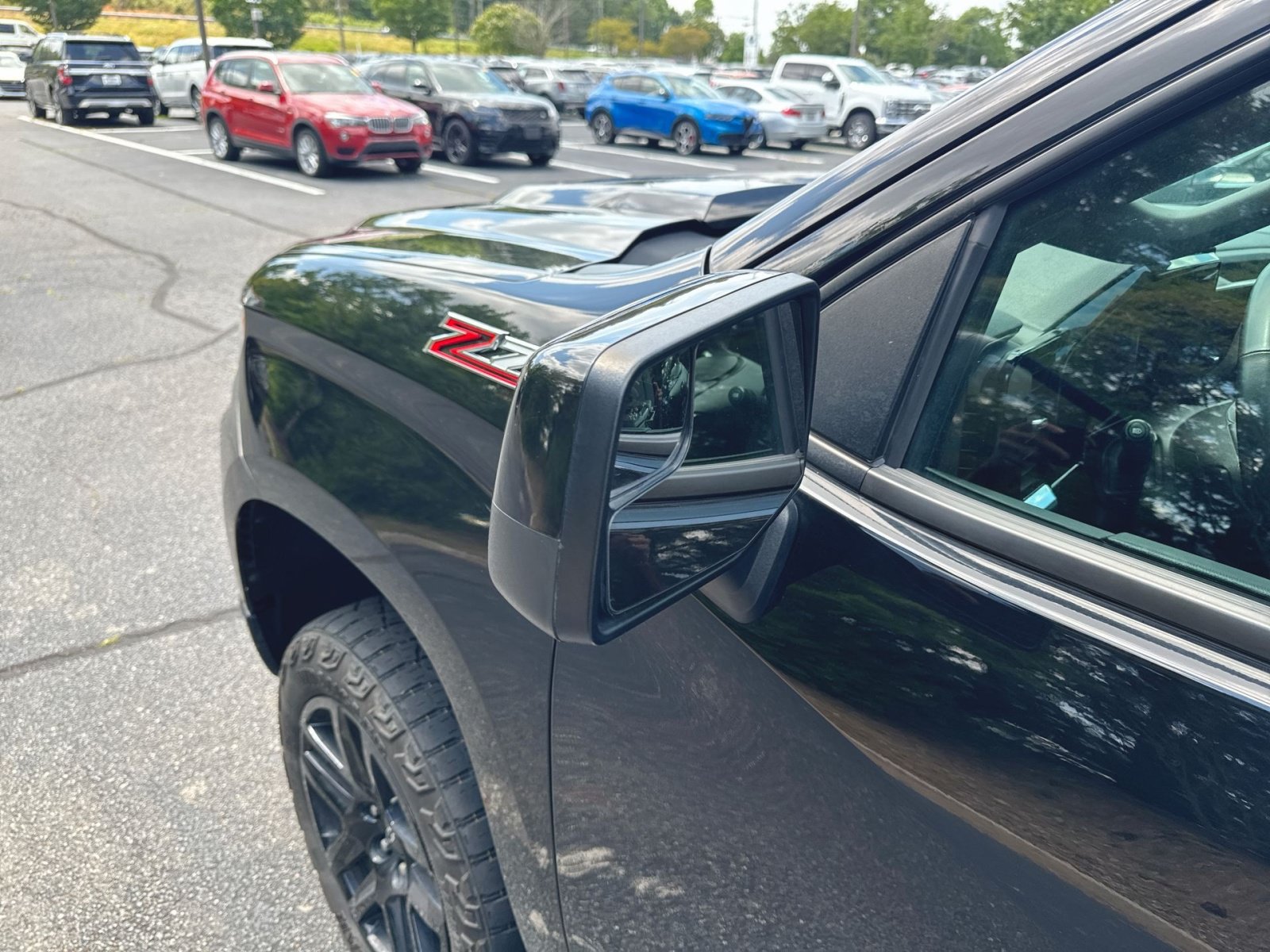 Used 2024 Chevrolet Silverado 1500 LT Trail Boss w/ Protection Package AWD/4WD image 6
