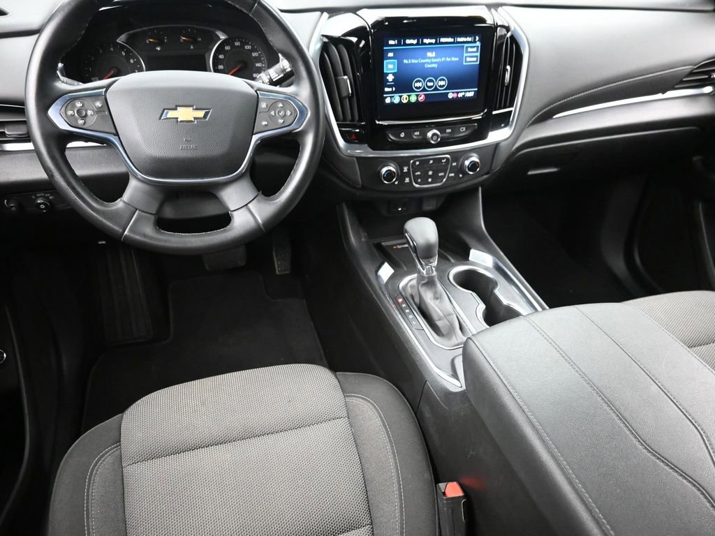 Used 2023 Chevrolet Traverse LT AWD/4WD image 14