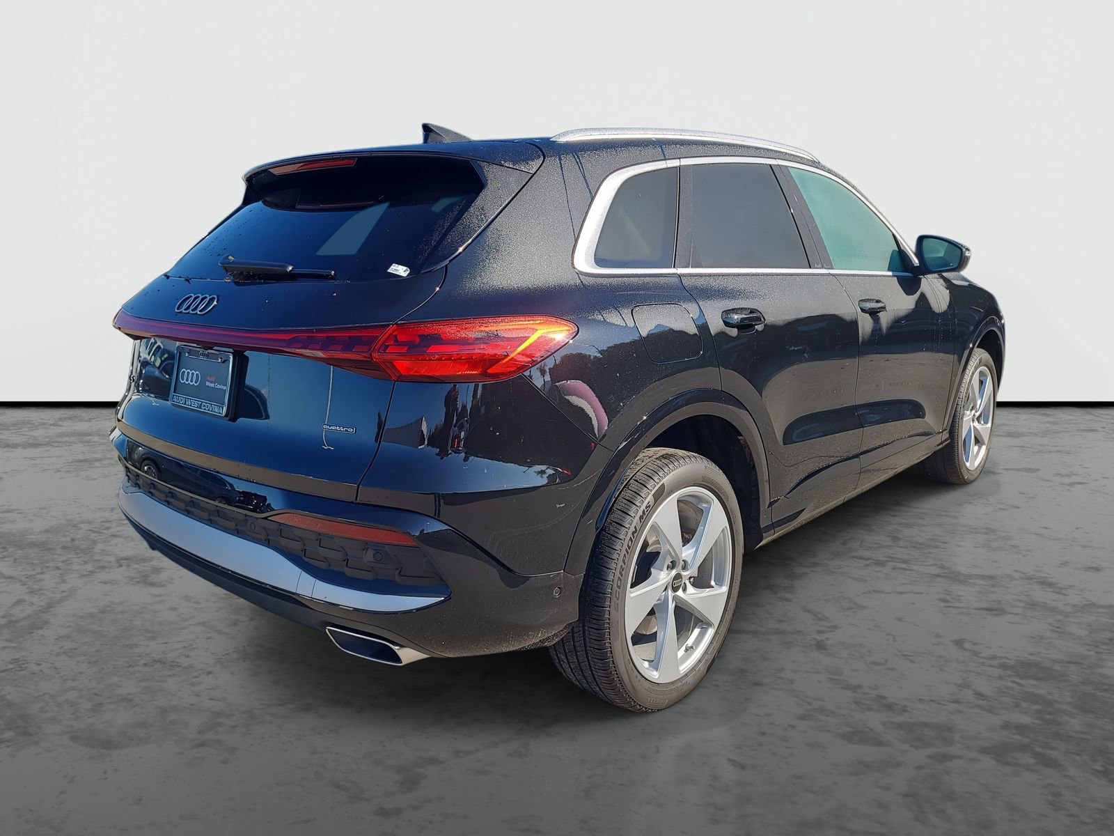 Used 2025 Audi Q5 Premium Plus w/ Premium Plus image 4