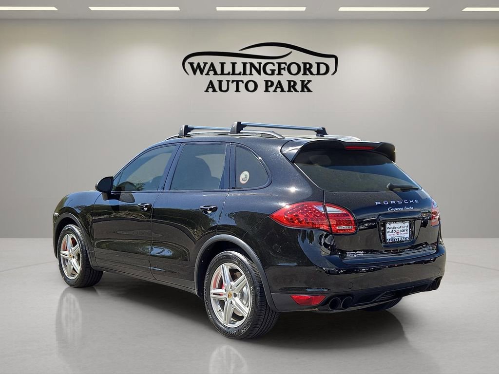 Used 2014 Porsche Cayenne Turbo AWD/4WD image 6