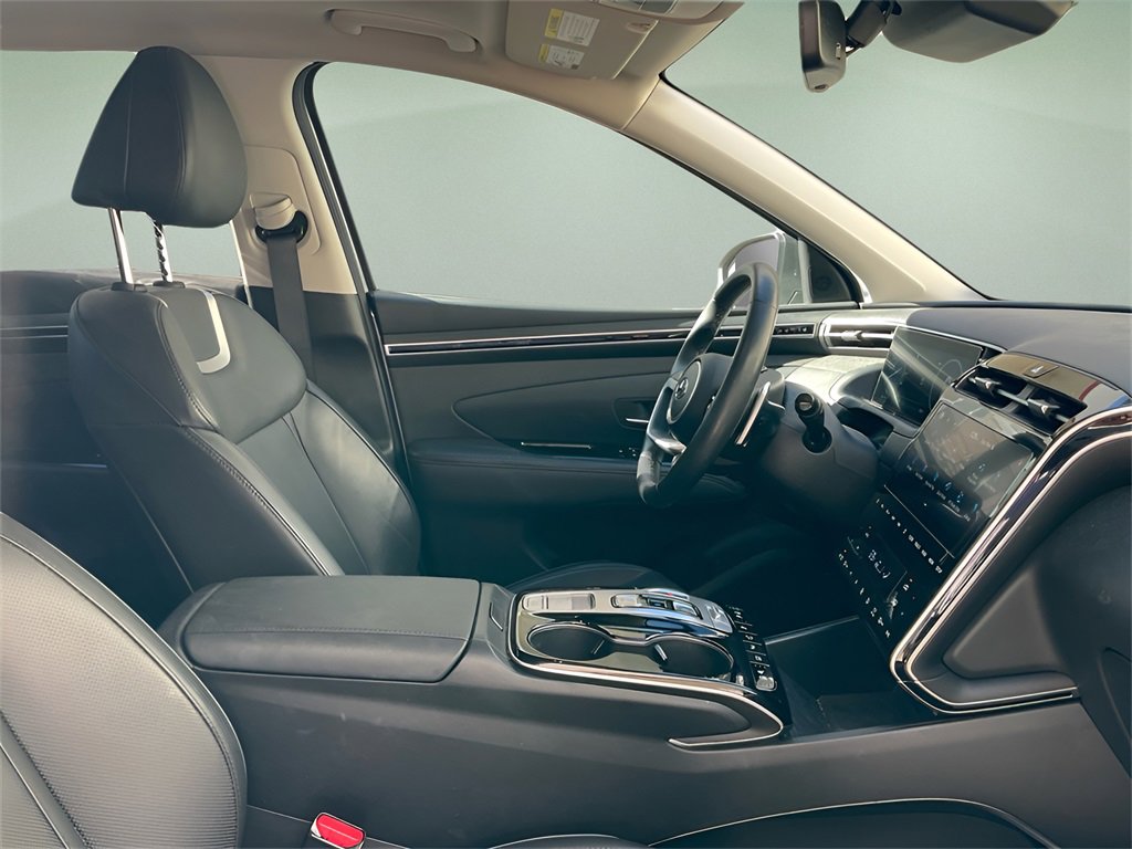 Certified 2022 Hyundai Tucson Limited w/ Cargo Package image 15