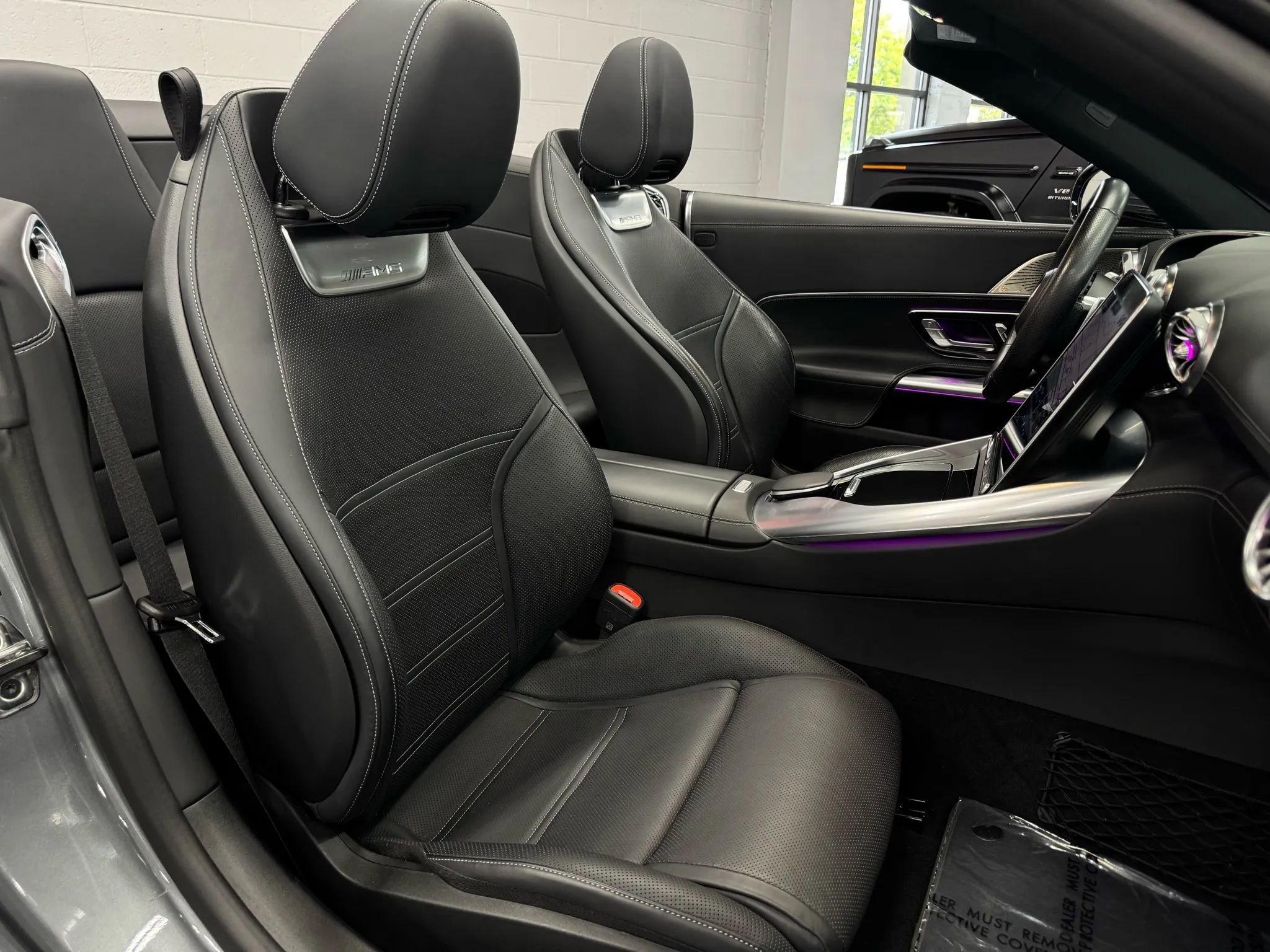 Used 2023 Mercedes-Benz SL 43 AMG w/ Driver Assistance Package image 22