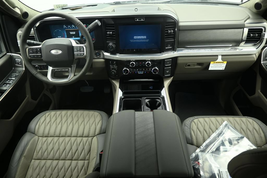 New 2026 Ford F450 Platinum w/ Platinum Plus Package AWD/4WD image 18