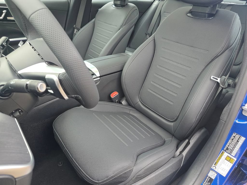 New 2026 Mercedes-Benz C 300 4MATIC Sedan image 24