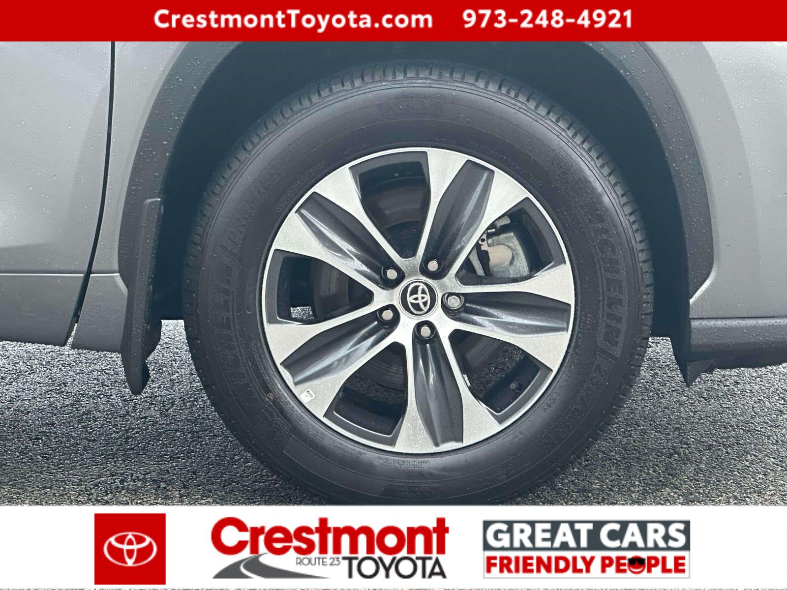 Certified 2025 Toyota Highlander XLE AWD/4WD image 6
