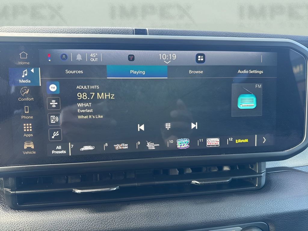 Used 2025 Jeep Wrangler Willys 4xe image 16