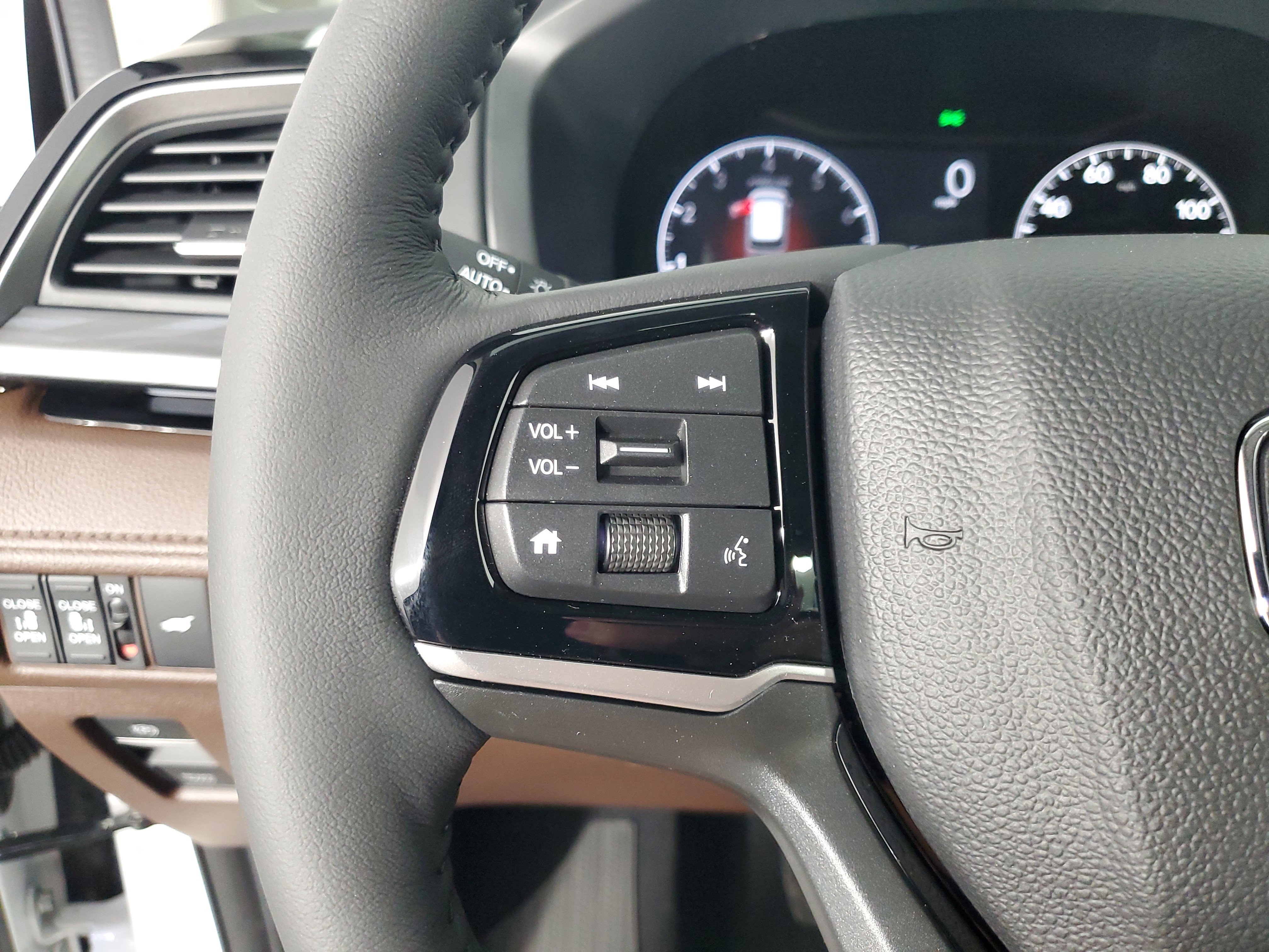 New 2026 Honda Odyssey Elite image 28