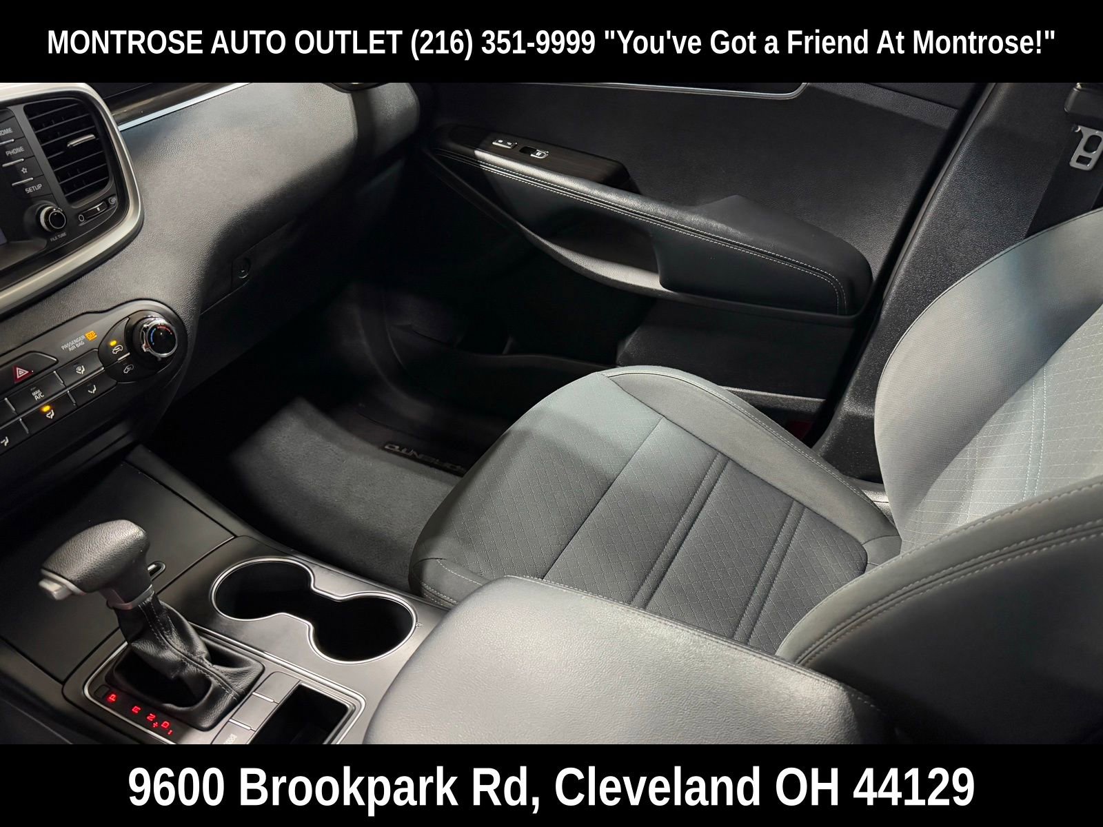 Used 2020 Kia Sorento LX image 14