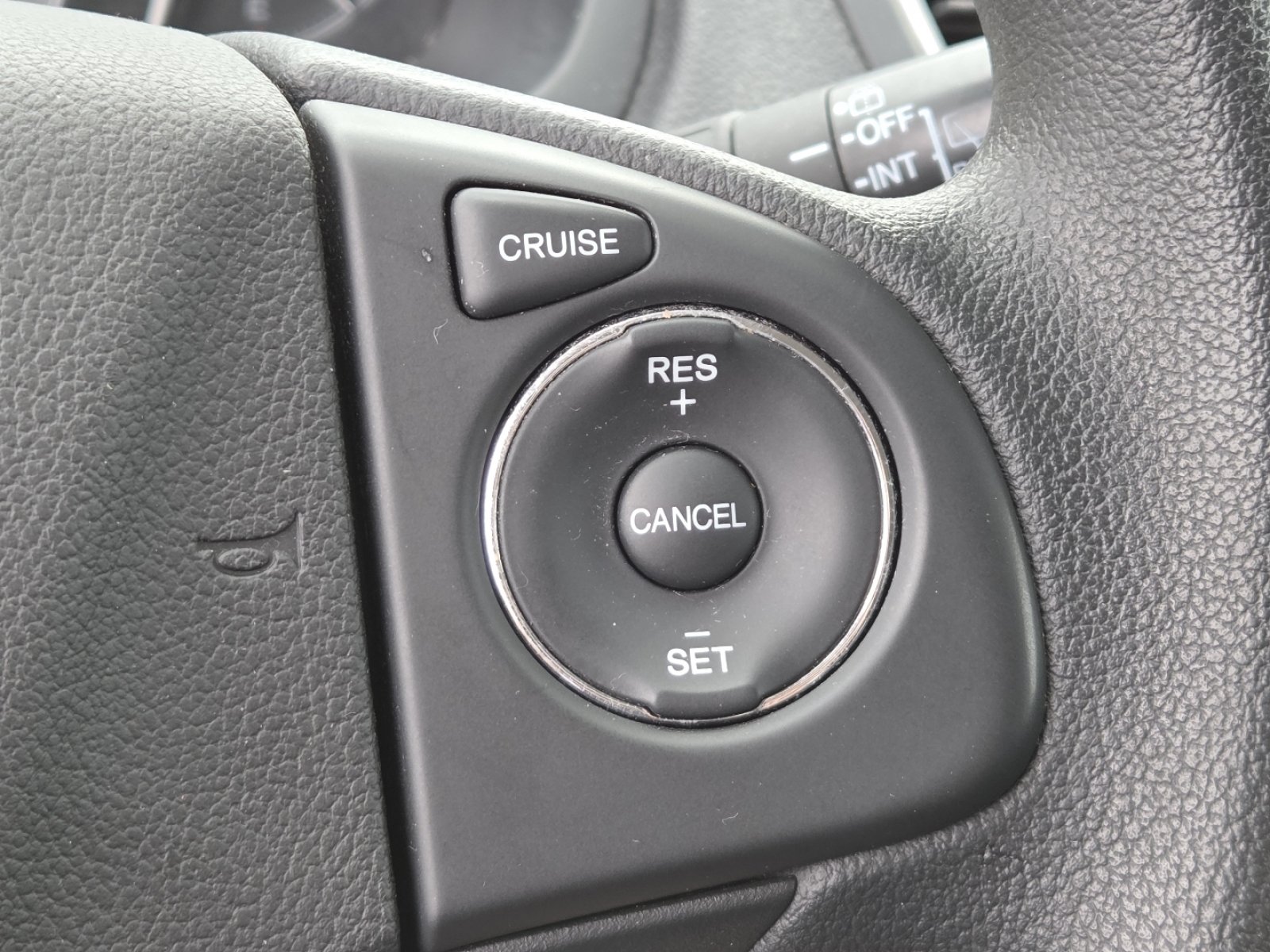 Used 2016 Honda CR-V EX image 7