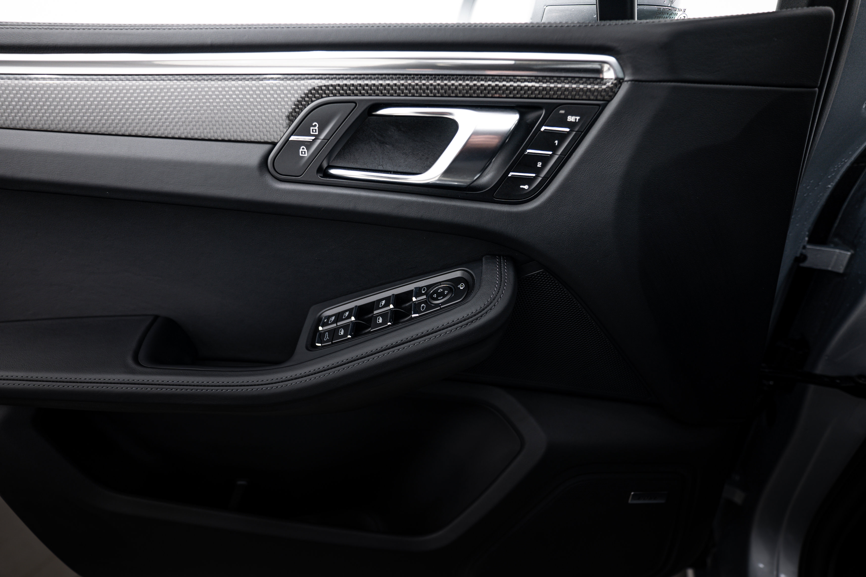 Certified 2026 Porsche Macan GTS image 16