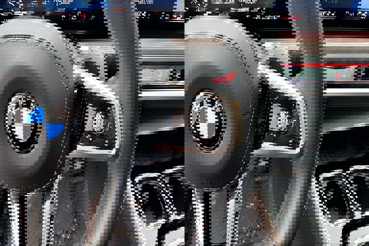 Used 2023 BMW 740i 740i w/ Parking Assistance Package image 24