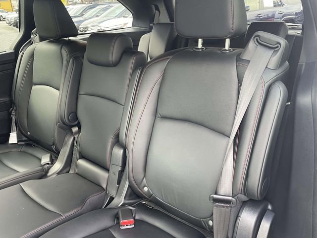 Used 2025 Honda Odyssey Sport-L image 12