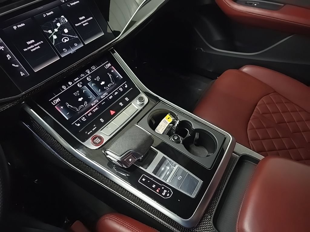 Used 2022 Audi SQ8 Prestige AWD/4WD image 27