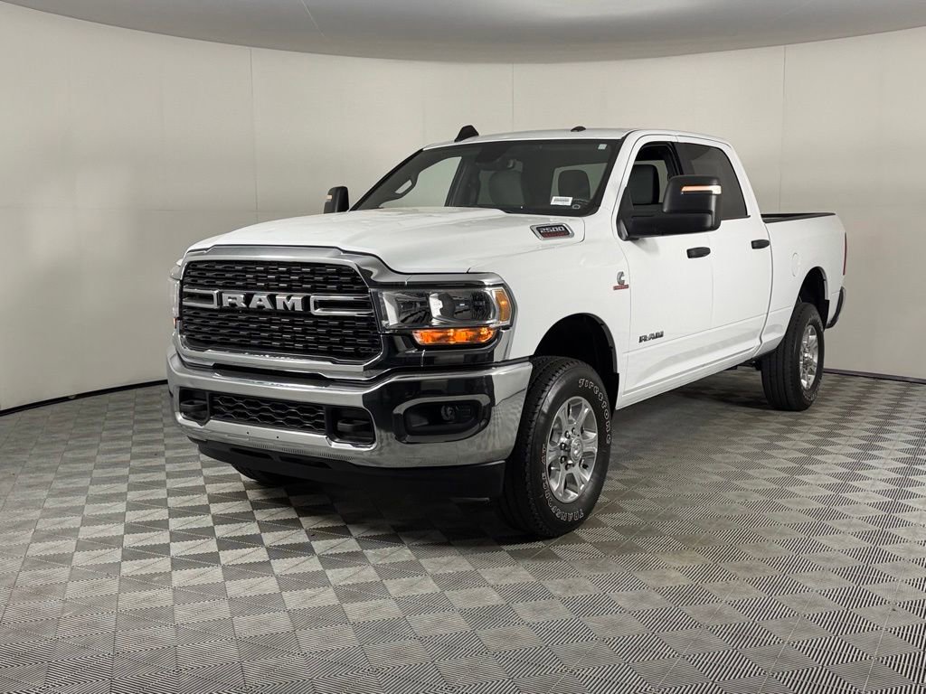 Used 2023 RAM 2500 Big Horn w/ Cold Weather Group AWD/4WD image 3