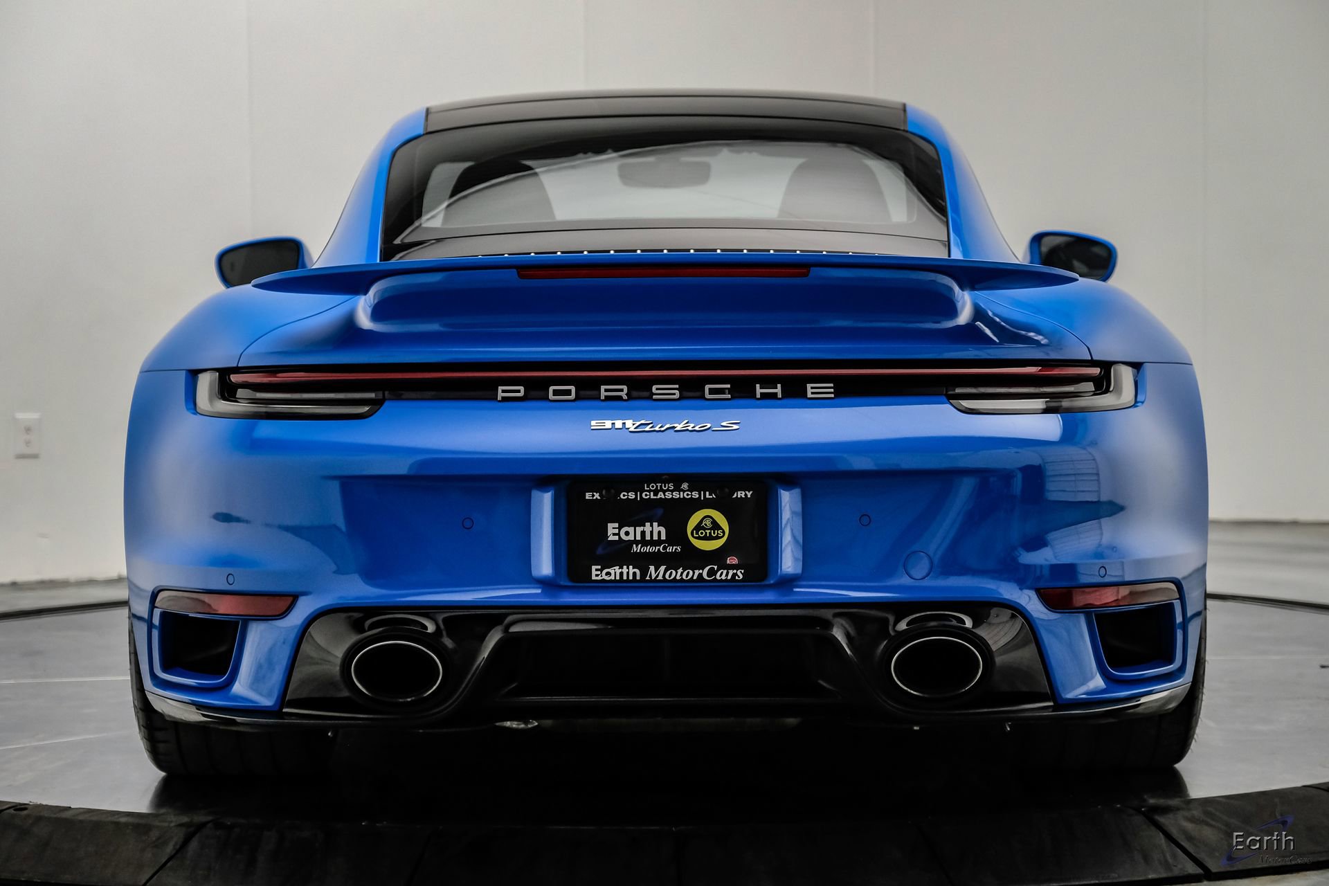 Used 2022 Porsche 911 Turbo S image 14