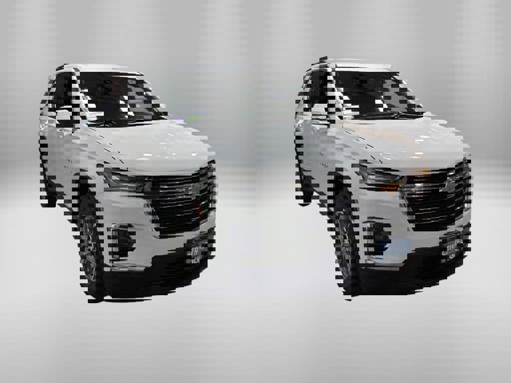 Certified 2023 Chevrolet Traverse LT w/ LPO, Floor Liner Package image 7