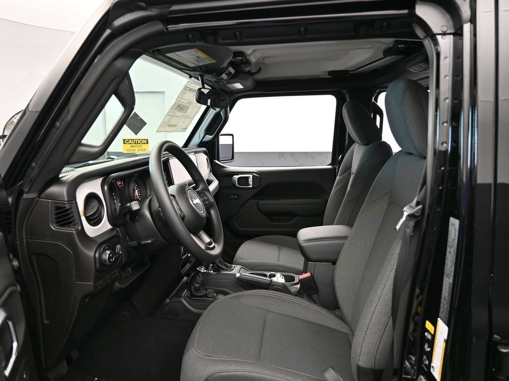 New 2026 Jeep Gladiator Sport AWD/4WD image 11