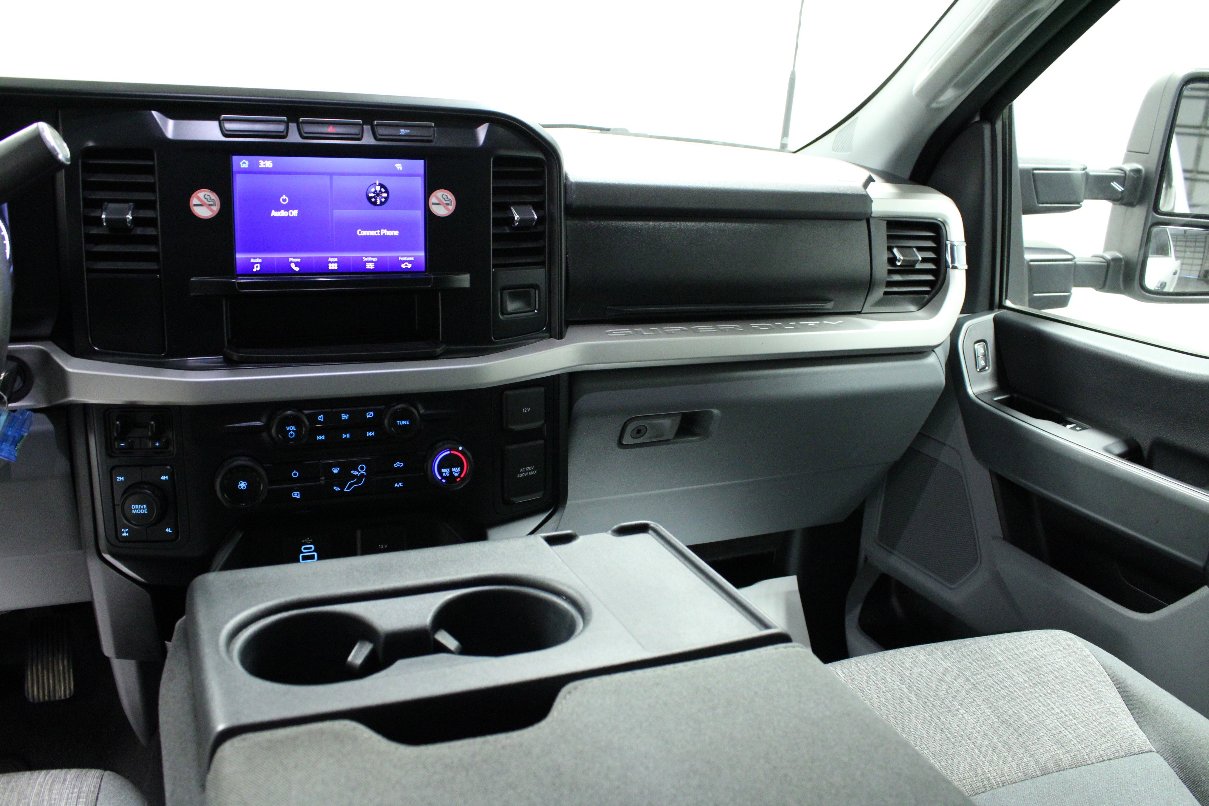 Used 2024 Ford F250 XLT image 19