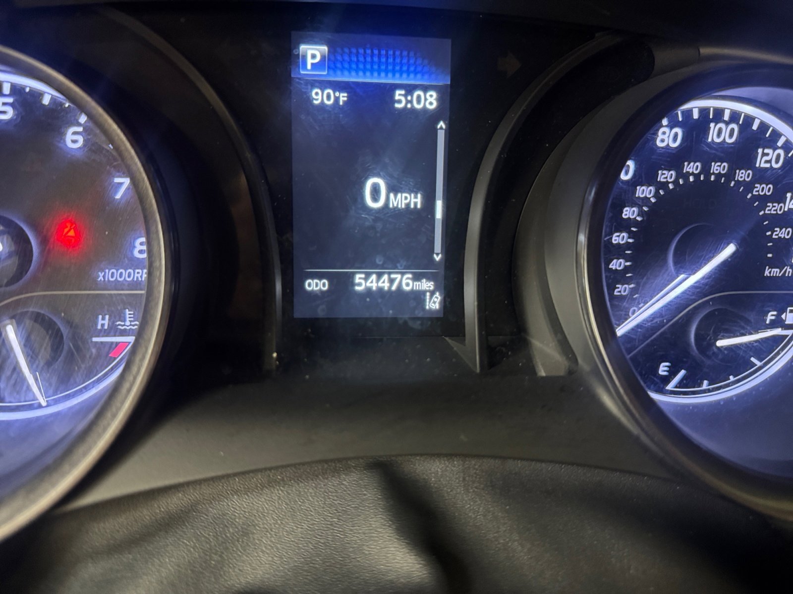 Used 2022 Toyota Camry SE FWD image 11