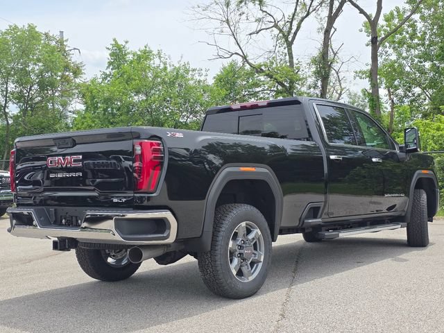 New 2026 GMC Sierra 3500 SLT w/ SLT Premium Package AWD/4WD image 16