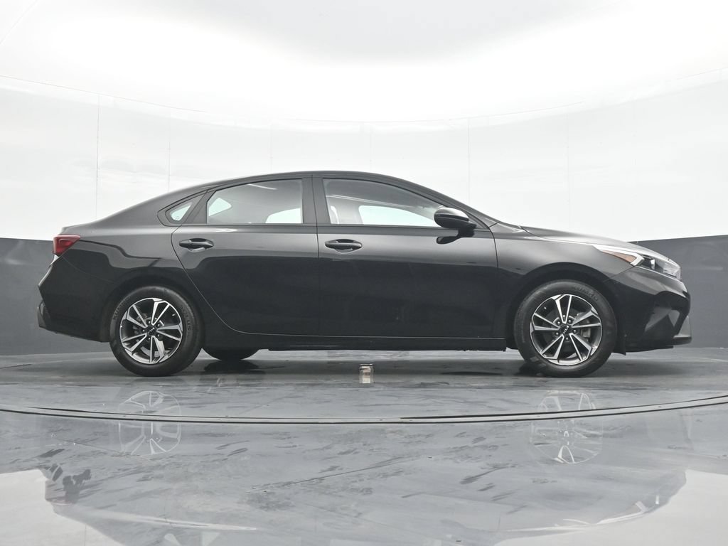 Used 2023 Kia Forte LXS FWD image 31