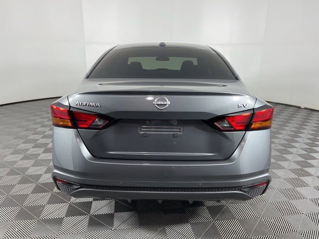 Used 2024 Nissan Altima 2.5 SV image 9