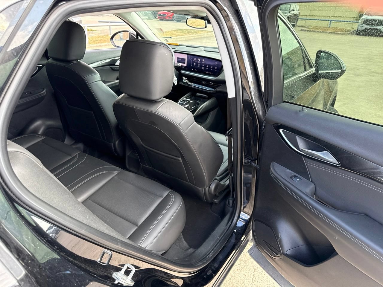 Used 2024 Buick Envision Preferred AWD/4WD image 13