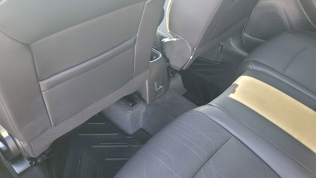 Used 2022 Chevrolet Trax LT w/ Driver Confidence Package image 26