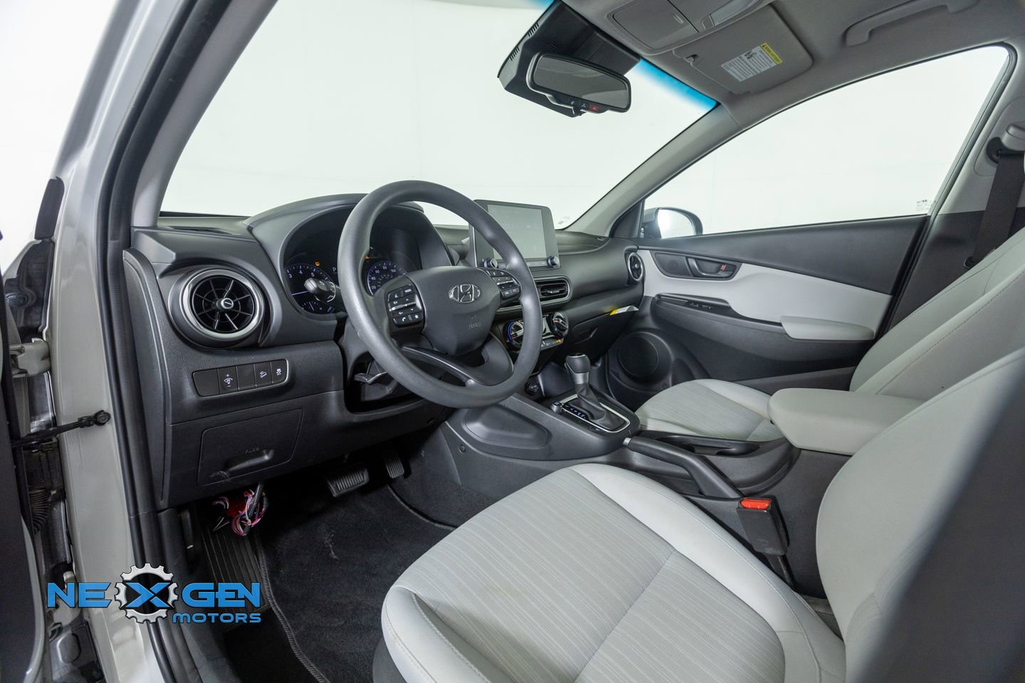 Used 2023 Hyundai Kona SEL image 10