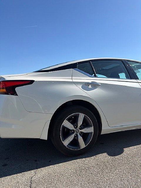 Used 2020 Nissan Altima 2.5 SL AWD/4WD image 10