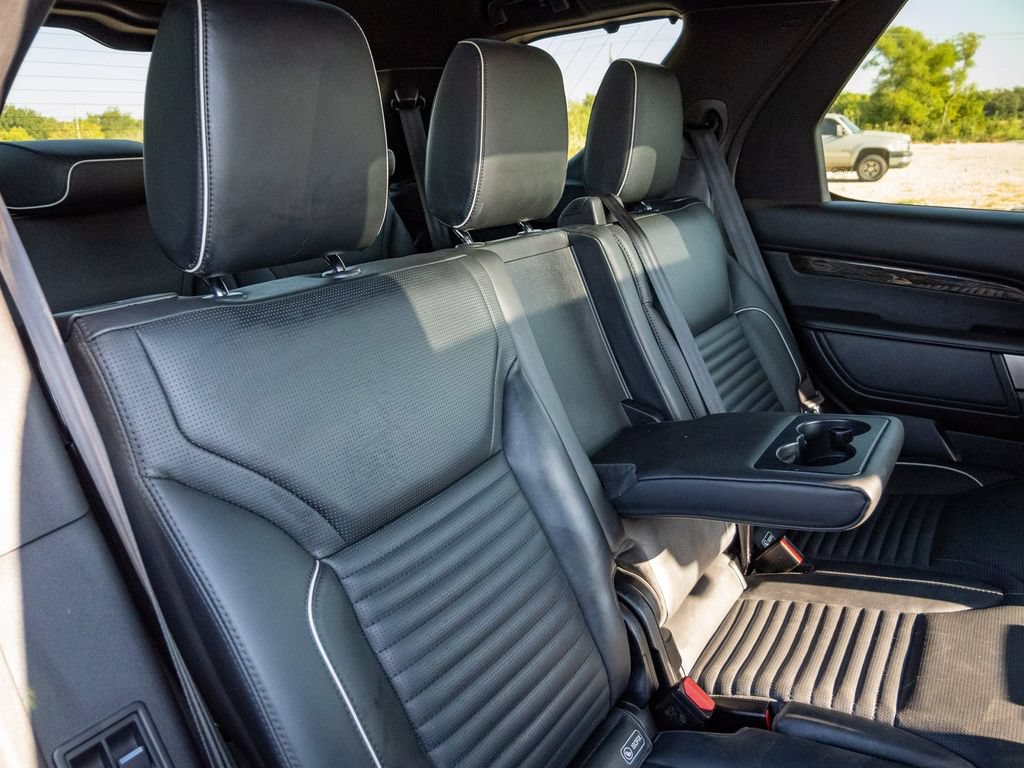 Used 2019 Land Rover Discovery HSE Luxury AWD/4WD image 25