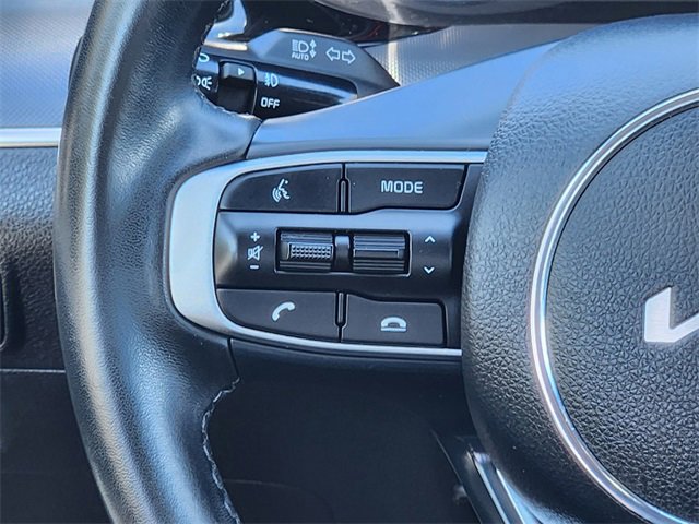 Used 2023 Kia K5 GT-Line image 32