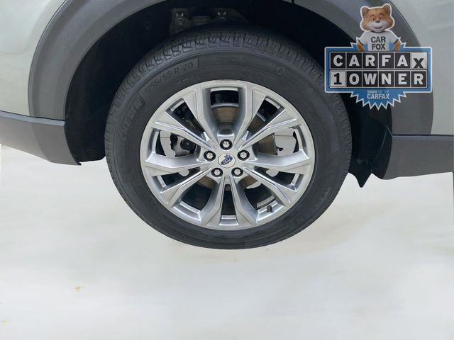 Used 2020 Ford Explorer XLT w/ Equipment Group 202A image 17
