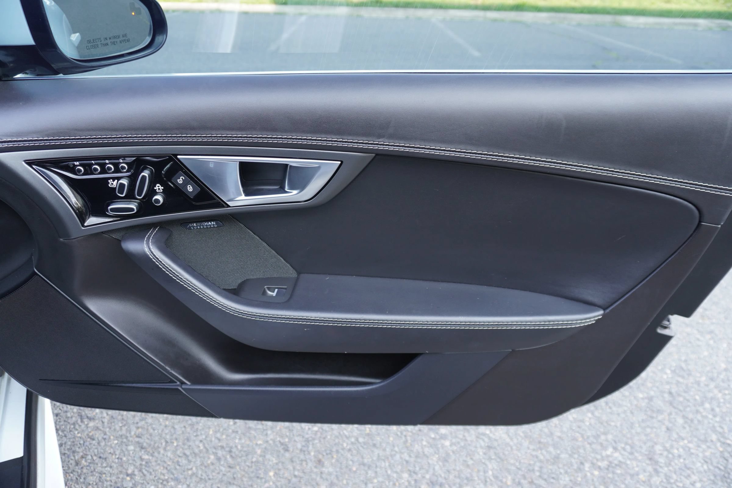 Used 2017 Jaguar F-TYPE S British Design Edition RWD image 12
