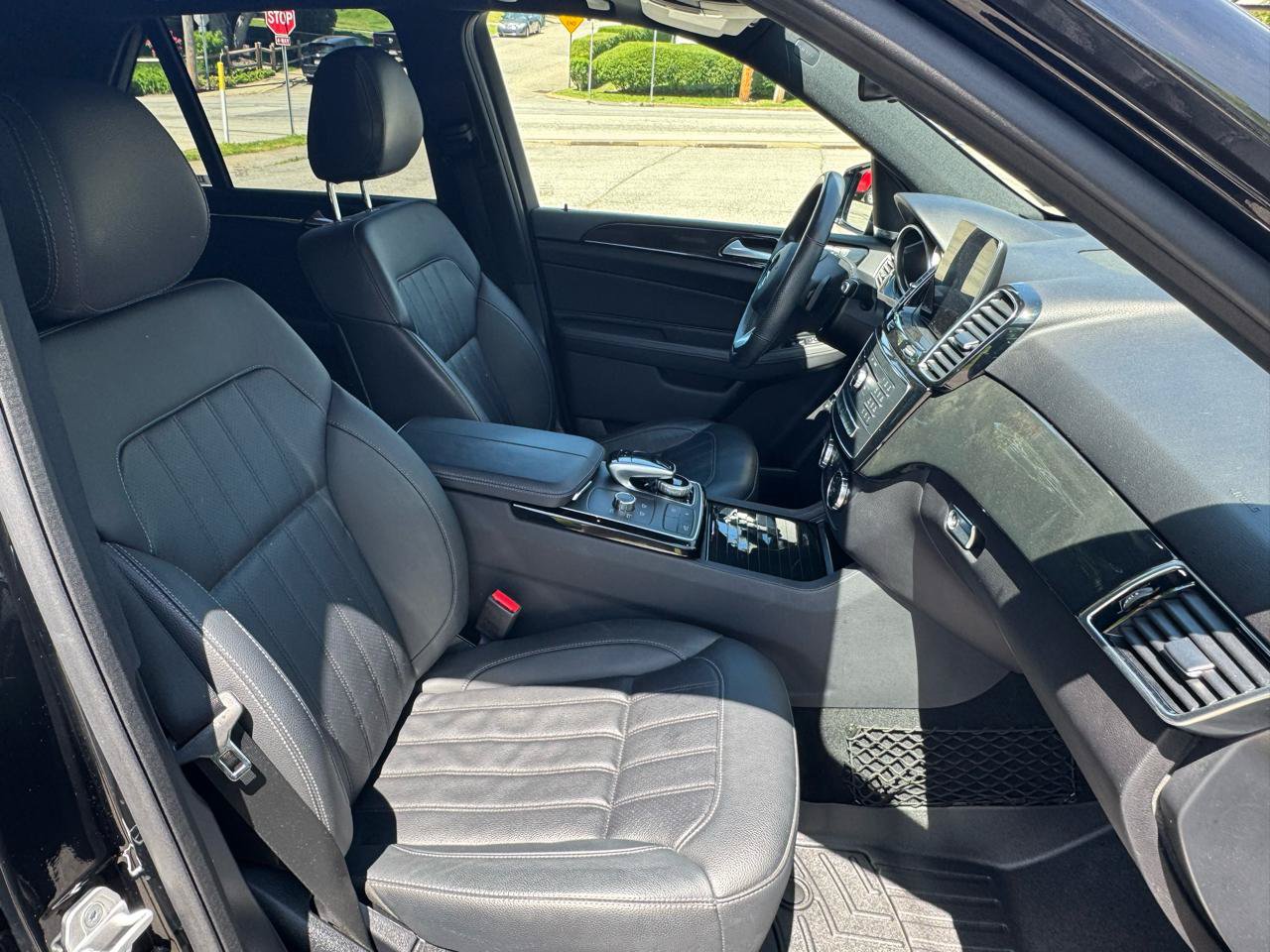 Used 2017 Mercedes-Benz GLE 350 4MATIC image 29