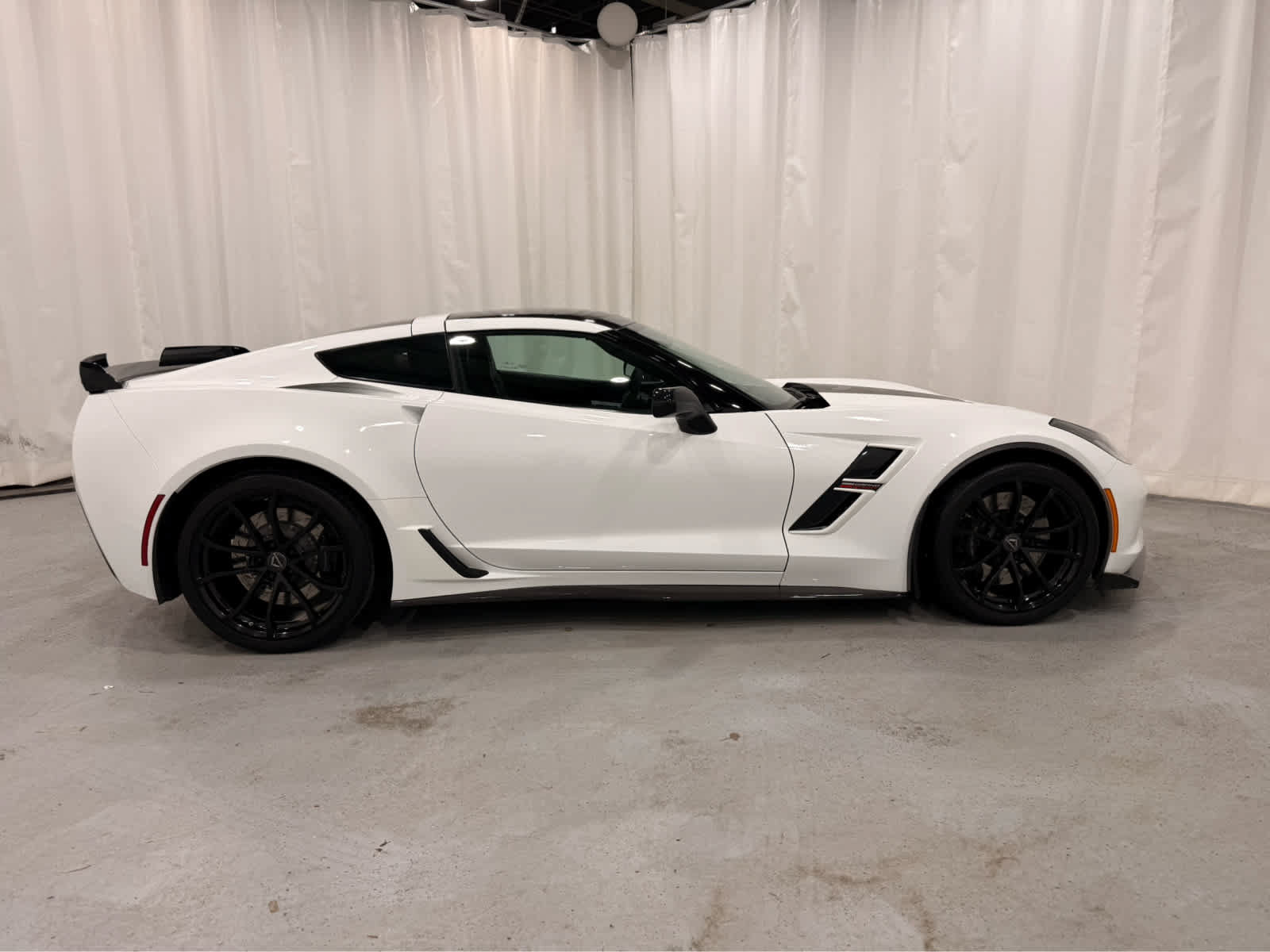 Certified 2018 Chevrolet Corvette Grand Sport RWD image 6