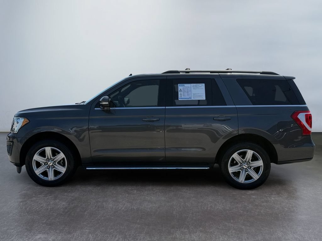 Used 2018 Ford Expedition XLT w/ Equipment Group 202A AWD/4WD image 6
