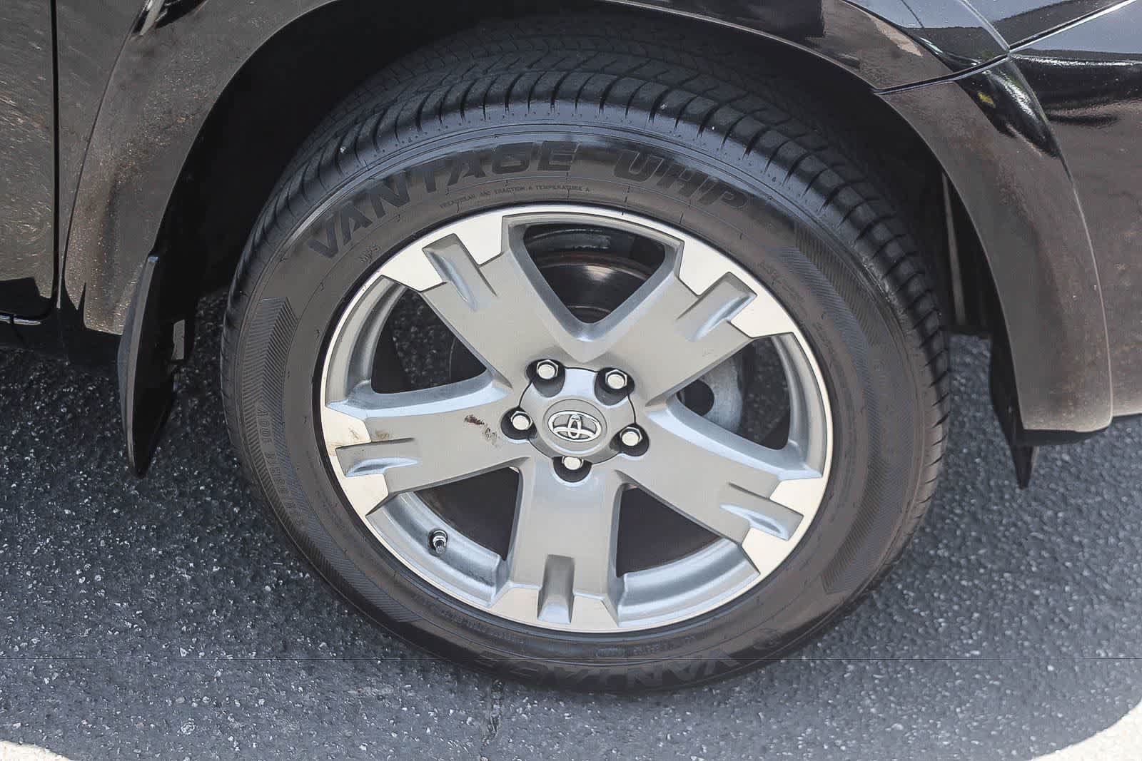 Used 2009 Toyota RAV4 Sport FWD image 12