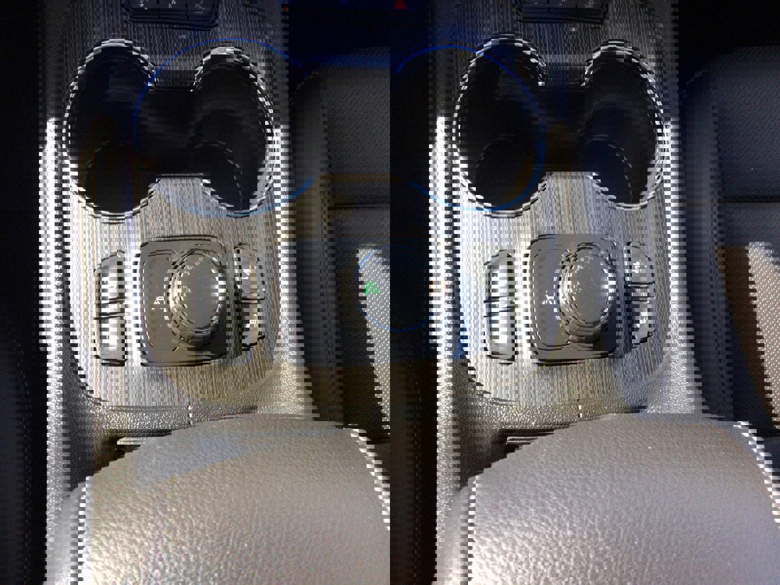 Used 2023 GMC Acadia SLT image 20